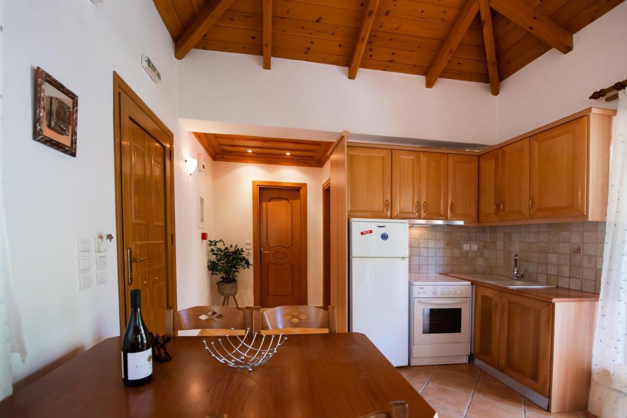 Delphinus Villas-Villa Nikitas Agios Nikitas Exterior photo